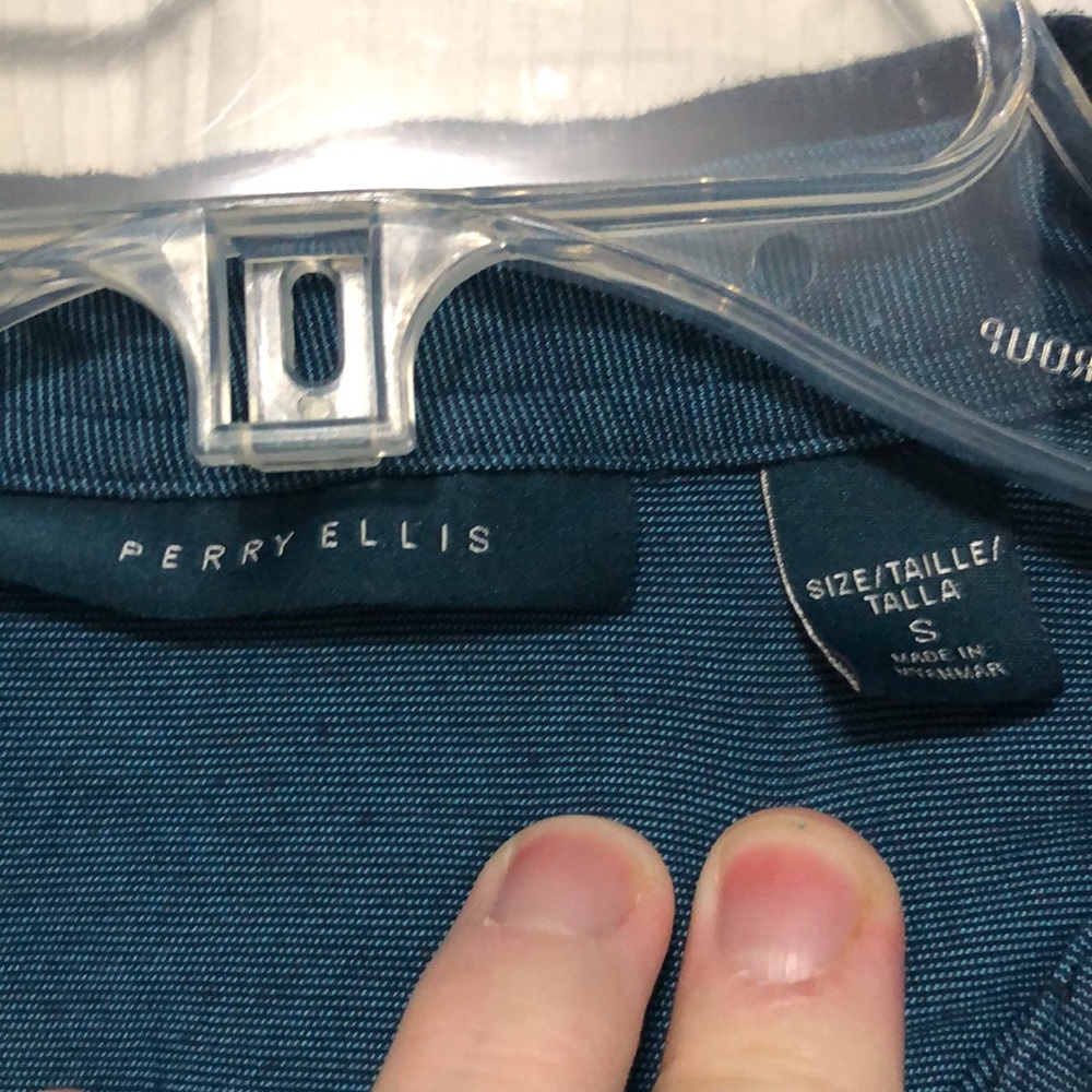 Perry Ellis polo - Picture 3 of 5